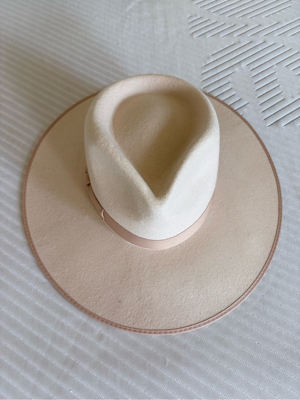 Lack of Color Wide Brim Cream Felt Hat with Satin Band